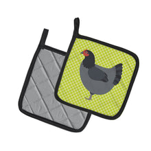 Load image into Gallery viewer, Jersey Giant Chicken Green Pot Holders - Set of 2 - Heat-Resistant Kitchen Essentials BB7661PTHD