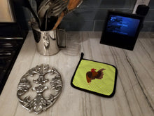 Load image into Gallery viewer, Malaysian Serama Chicken Green Pot Holders - Set of 2 - Heat-Resistant Kitchen Essentials BB7668PTHD