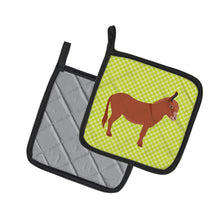 Load image into Gallery viewer, Irish Donkey Green Pot Holders - Set of 2 - Heat-Resistant Kitchen Essentials BB7674PTHD
