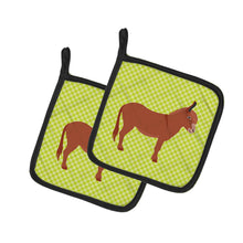 Load image into Gallery viewer, Irish Donkey Green Pot Holders - Set of 2 - Heat-Resistant Kitchen Essentials BB7674PTHD