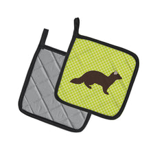 Load image into Gallery viewer, Sable Marten Green Pot Holders - Set of 2 - Heat-Resistant Kitchen Essentials BB7695PTHD