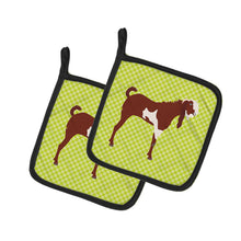 Load image into Gallery viewer, Jamnapari Goat Green Pot Holders - Set of 2 - Heat-Resistant Kitchen Essentials BB7716PTHD