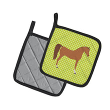 Load image into Gallery viewer, Arabian Horse Green Pot Holders - Set of 2 - Heat-Resistant Kitchen Essentials BB7737PTHD