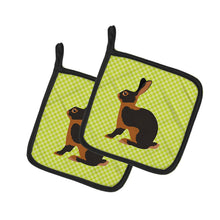 Load image into Gallery viewer, Tan Rabbit Green Pot Holders - Set of 2 - Heat-Resistant Kitchen Essentials BB7789PTHD