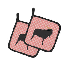 Load image into Gallery viewer, Verata Goat Pink Check Pot Holders - Set of 2 - Heat-Resistant Kitchen Essentials BB7882PTHD
