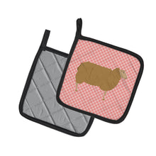 Load image into Gallery viewer, East Friesian Sheep Pink Check Pot Holders - Set of 2 - Heat-Resistant Kitchen Essentials BB7977PTHD