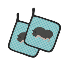 Load image into Gallery viewer, Vietnamese Pot-Bellied Pig Blue Check Pot Holders - Set of 2 - Heat-Resistant Kitchen Essentials BB8115PTHD