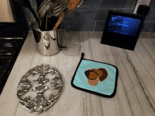 Load image into Gallery viewer, Bronze Turkey Blue Check Pot Holders - Set of 2 - Heat-Resistant Kitchen Essentials BB8160PTHD
