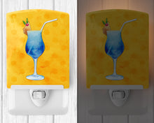 Load image into Gallery viewer, Summer Cocktail Yellow Polkadot Ceramic Night Light BB8232CNL