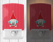 Load image into Gallery viewer, Merry Christmas Gnome Ceramic Night Light BB8781CNL