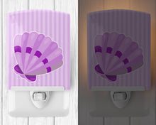 Load image into Gallery viewer, Beach Scallop Shell #2 Ceramic Night Light BB8843CNL