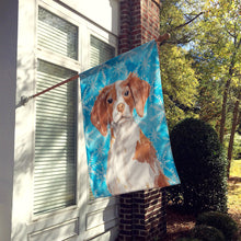 Load image into Gallery viewer, Brittany Spaniel Winter Flag Canvas House Size BB9434CHF