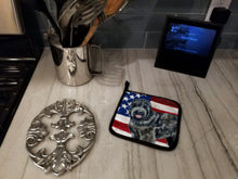 Load image into Gallery viewer, Black Russian Terrier Patriotic Pot Holders - Set of 2 - Heat-Resistant Kitchen Essentials BB9677PTHD