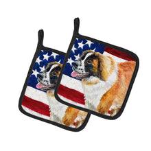 Load image into Gallery viewer, Saint Bernard Patriotic Pot Holders - Set of 2 - Heat-Resistant Kitchen Essentials BB9679PTHD