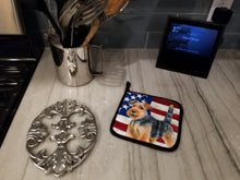 Load image into Gallery viewer, Welsh Terrier Patriotic Pot Holders - Set of 2 - Heat-Resistant Kitchen Essentials BB9700PTHD