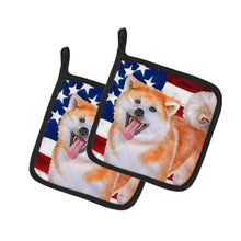 Load image into Gallery viewer, Akita Patriotic Pot Holders - Set of 2 - Heat-Resistant Kitchen Essentials BB9703PTHD