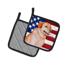 Load image into Gallery viewer, Labrador Retriever Patriotic Pot Holders - Set of 2 - Heat-Resistant Kitchen Essentials BB9714PTHD
