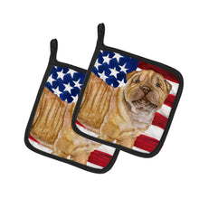 Load image into Gallery viewer, Shar Pei Puppy Patriotic Pot Holders - Set of 2 - Heat-Resistant Kitchen Essentials BB9719PTHD