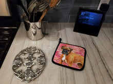 Load image into Gallery viewer, German Boxer Love Pot Holders - Set of 2 - Heat-Resistant Kitchen Essentials BB9727PTHD