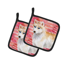Load image into Gallery viewer, Siberian Husky Love Pot Holders - Set of 2 - Heat-Resistant Kitchen Essentials BB9742PTHD