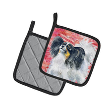 Load image into Gallery viewer, Papillon Love Pot Holders - Set of 2 - Heat-Resistant Kitchen Essentials BB9744PTHD