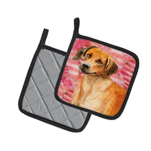 Load image into Gallery viewer, Rhodesian Ridgeback Love Pot Holders - Set of 2 - Heat-Resistant Kitchen Essentials BB9763PTHD