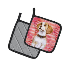 Load image into Gallery viewer, Beagle Love Pot Holders - Set of 2 - Heat-Resistant Kitchen Essentials BB9773PTHD
