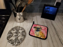 Load image into Gallery viewer, Brussels Griffon Love Pot Holders - Set of 2 - Heat-Resistant Kitchen Essentials BB9774PTHD