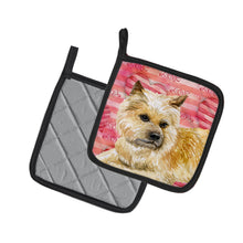 Load image into Gallery viewer, Cairn Terrier Love Pot Holders - Set of 2 - Heat-Resistant Kitchen Essentials BB9777PTHD