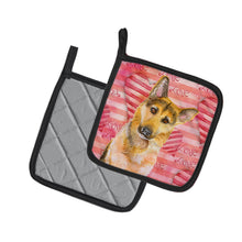 Load image into Gallery viewer, German Shepherd #2 Love Pot Holders - Set of 2 - Heat-Resistant Kitchen Essentials BB9798PTHD