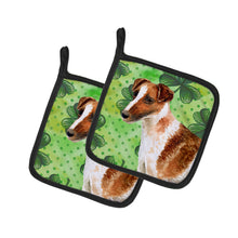 Load image into Gallery viewer, Smooth Fox Terrier St Patrick's Pot Holders - Set of 2 - Heat-Resistant Kitchen Essentials BB9821PTHD