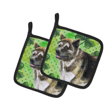 Load image into Gallery viewer, American Akita St Patrick's Pot Holders - Set of 2 - Heat-Resistant Kitchen Essentials BB9843PTHD