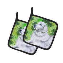 Load image into Gallery viewer, Maremma Sheepdog St Patrick's Pot Holders - Set of 2 - Heat-Resistant Kitchen Essentials BB9849PTHD