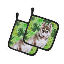 Load image into Gallery viewer, Siberian Husky Grey St Patrick's Pot Holders - Set of 2 - Heat-Resistant Kitchen Essentials BB9870PTHD