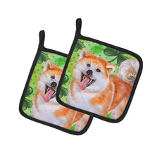 Load image into Gallery viewer, Akita St Patrick's Pot Holders - Set of 2 - Heat-Resistant Kitchen Essentials BB9877PTHD