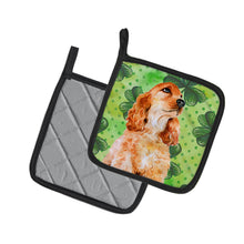 Load image into Gallery viewer, Cocker Spaniel St Patrick's Pot Holders - Set of 2 - Heat-Resistant Kitchen Essentials BB9880PTHD