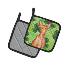 Load image into Gallery viewer, Pharaoh Hound St Patrick's Pot Holders - Set of 2 - Heat-Resistant Kitchen Essentials BB9889PTHD