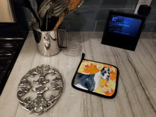 Load image into Gallery viewer, Harlequin Great Dane Fall Pot Holders - Set of 2 - Heat-Resistant Kitchen Essentials BB9904PTHD