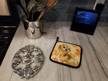 Load image into Gallery viewer, Chihuahua Fall Pot Holders - Set of 2 - Heat-Resistant Kitchen Essentials BB9919PTHD