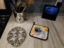 Load image into Gallery viewer, Moscow Watchdog Fall Pot Holders - Set of 2 - Heat-Resistant Kitchen Essentials BB9934PTHD