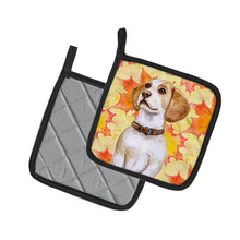 Load image into Gallery viewer, Beagle Fall Pot Holders - Set of 2 - Heat-Resistant Kitchen Essentials BB9947PTHD