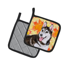Load image into Gallery viewer, Siberian Husky #2 Fall Pot Holders - Set of 2 - Heat-Resistant Kitchen Essentials BB9973PTHD