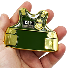 Load image into Gallery viewer, EL6-010 Border Patrol Agent BPA uniform 3D Challenge Coin CBP Honor First BP Thin Green Line