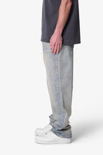 Load image into Gallery viewer, Baggy Denim - Light Vintage