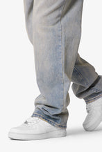 Load image into Gallery viewer, Baggy Denim - Light Vintage