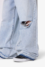Load image into Gallery viewer, Baggy Rave Denim - Light Blue