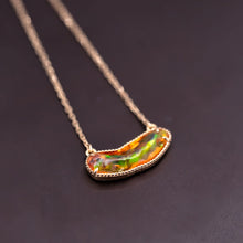 Load image into Gallery viewer, Beautiful Mexican Fire Opal Necklace 18K Yellow Gold