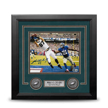 Load image into Gallery viewer, Brent Celek Touchdown v. Giants Philadelphia Eagles Autographed 8" x 10" Framed Football Photo