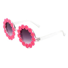 Load image into Gallery viewer, Daisy Adult Round Sunglasses