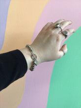 Load image into Gallery viewer, Titanium Toggle Clasp Heart Bracelet